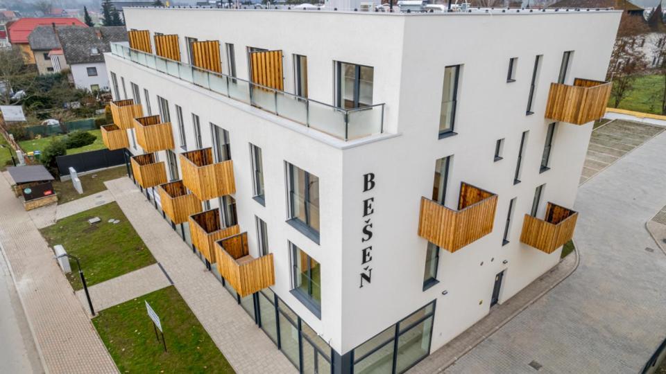 Apartman Nad Riekou Bešeňová 외부 사진